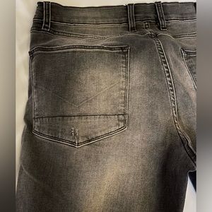 Hudson men’s denim jeans. 32 inch waist. Distressed.black/gray